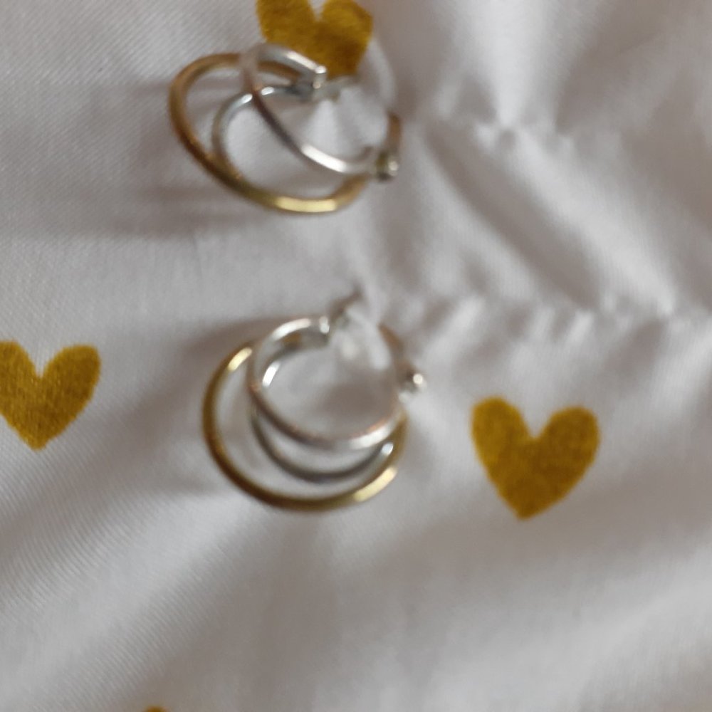 Jewelry Ensemble Assortment - Picture 4 of 8